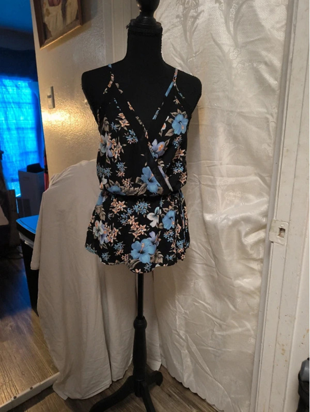 #Siennasky #BohoChic #Y2Krevival #Indiesleazerevival #resortwear